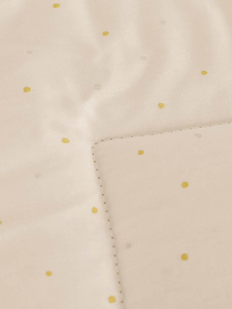 Kids Playful Soy Silk Quilt: 100% Cotton & Antibacterial Bedding