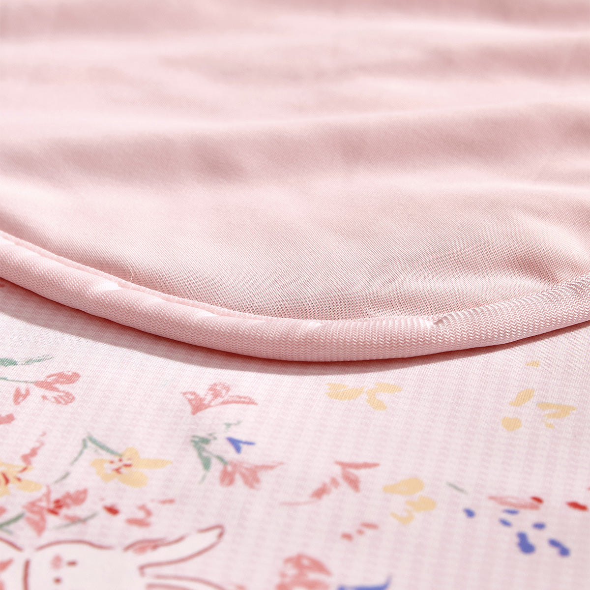 NakedFeel™ Knitted IceSkin Quilt (Garden Bunny Edition)