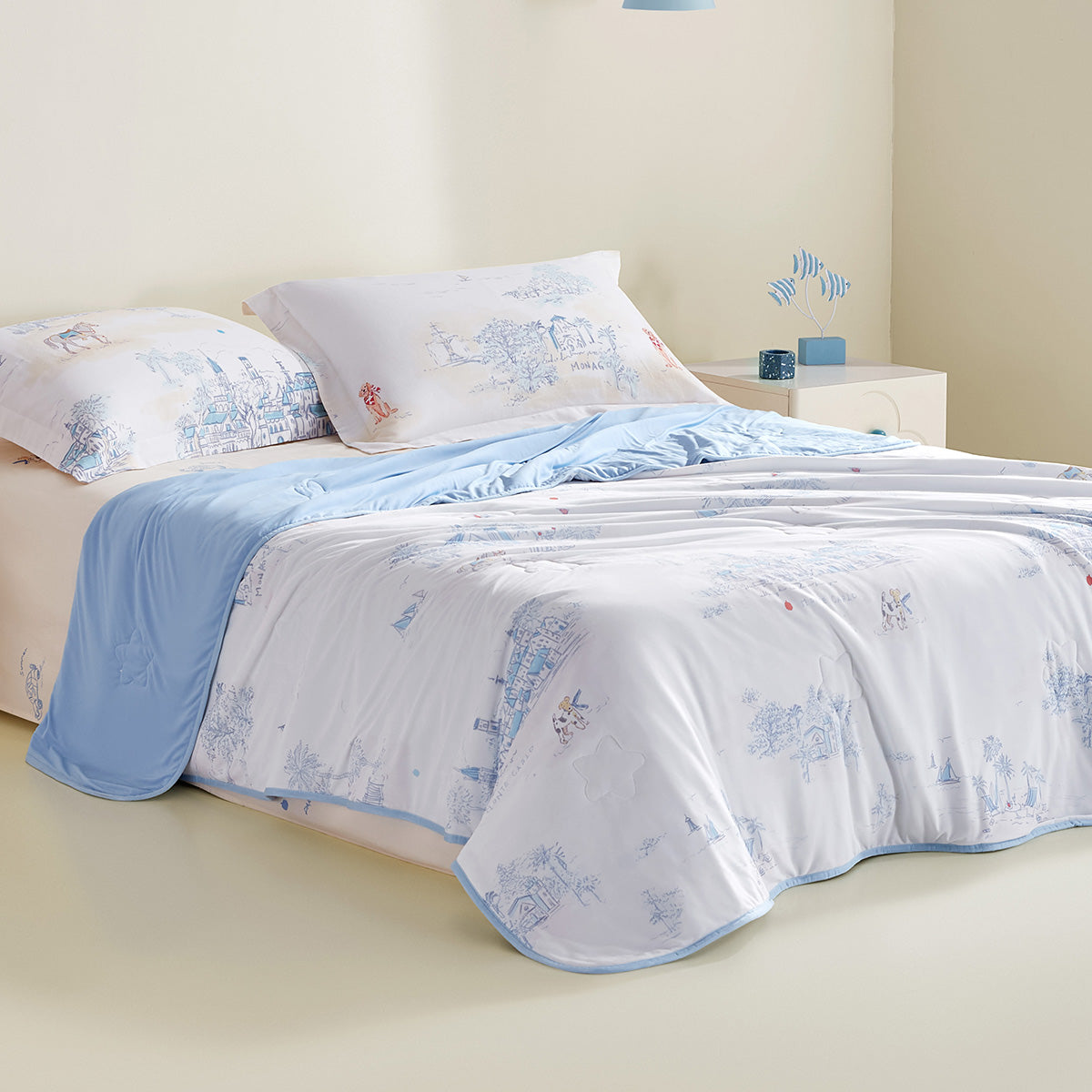 NakedFeel™ Knitted IceSkin Quilt (Garden Bunny Edition)