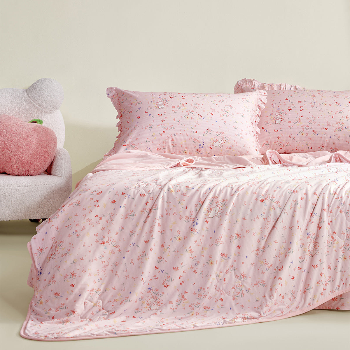 NakedFeel™ Knitted IceSkin Quilt (Garden Bunny Edition)