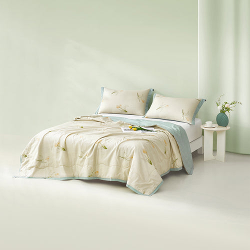 BloomScape™ Washable Silk Summer Quilt
