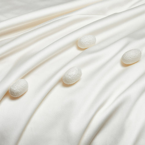 Washable Hybrid Comforter - Botanical Breeze Collection