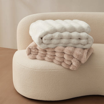 Luxury Faux Fur 2-in-1 Blanket&Pillow Cover