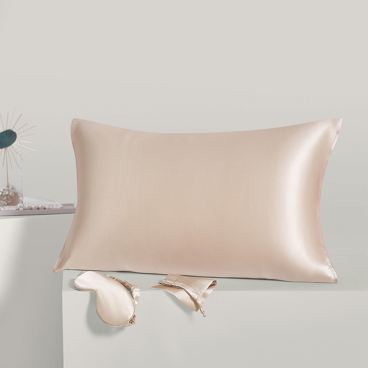 Texsoft 100% Mulberry Silk（16 MM）3 in 1 Serenity Sleep Sets with Gift Box