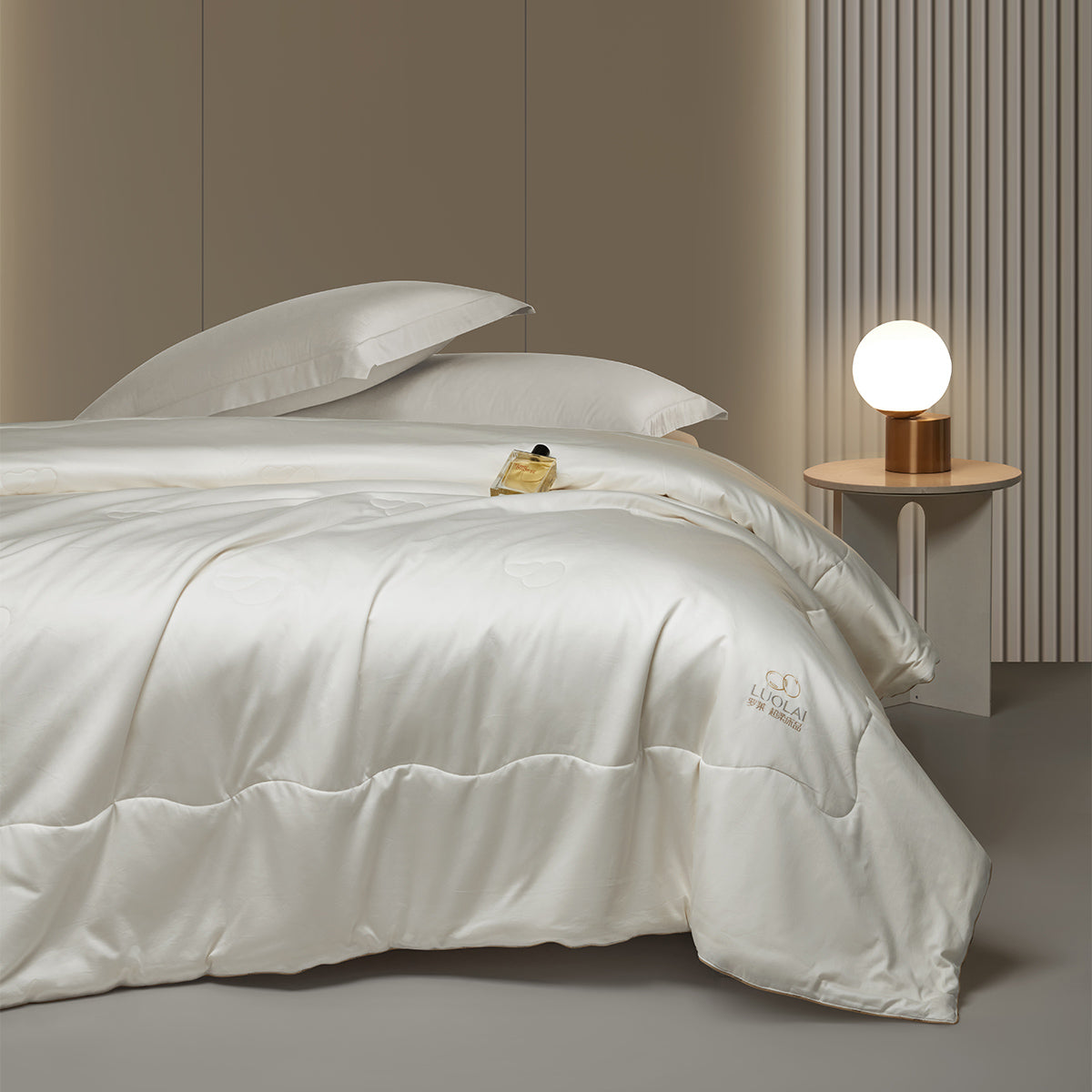 RoyalSoy™ Class A Premium Cotton Soy Antibacterial Quilt